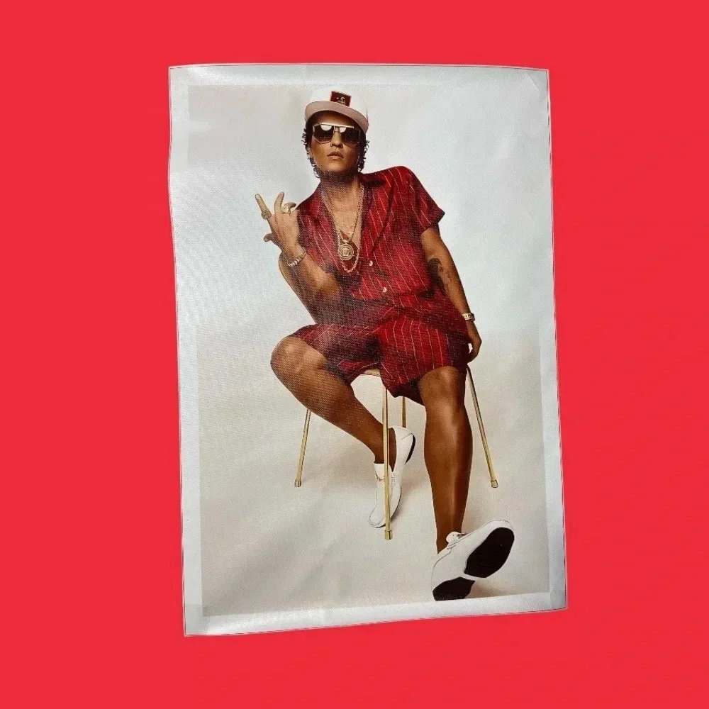 Bruno Mars - 13”w x 19”h Canvas  Poster 🎤